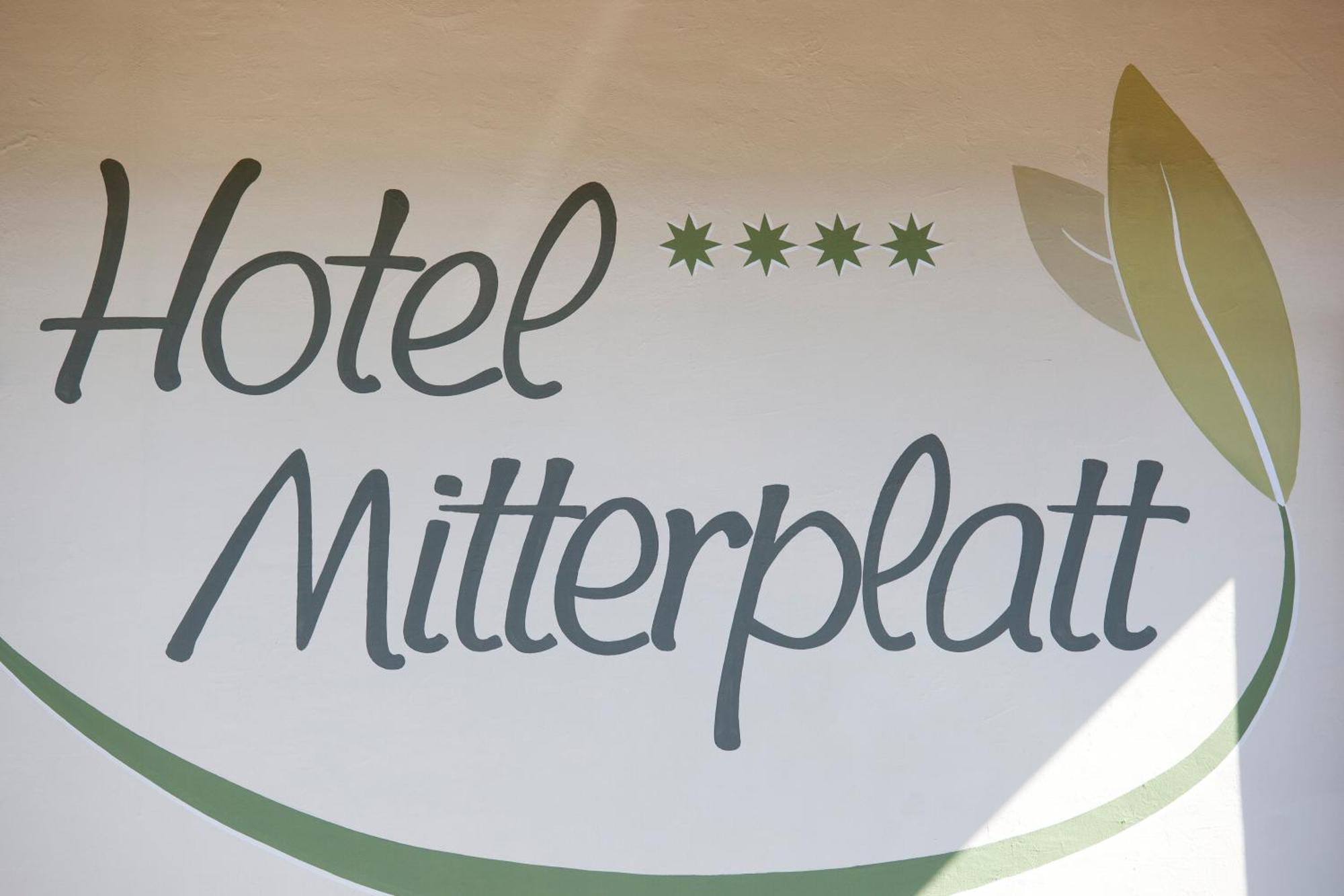 Hotel Mitterplatt Schenna Exterior photo